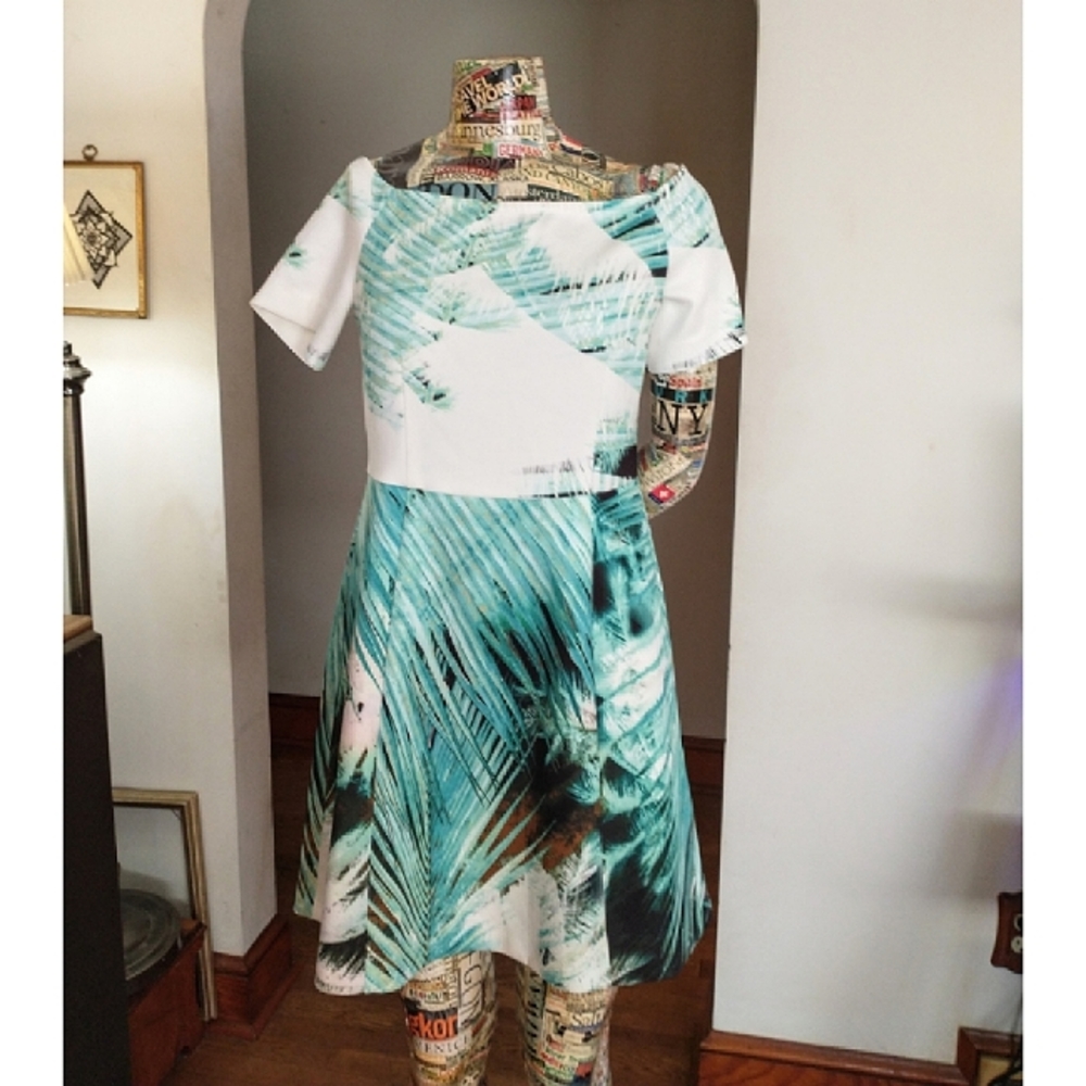 NWT! DKNY Off the Shoulder Palm Print Dress